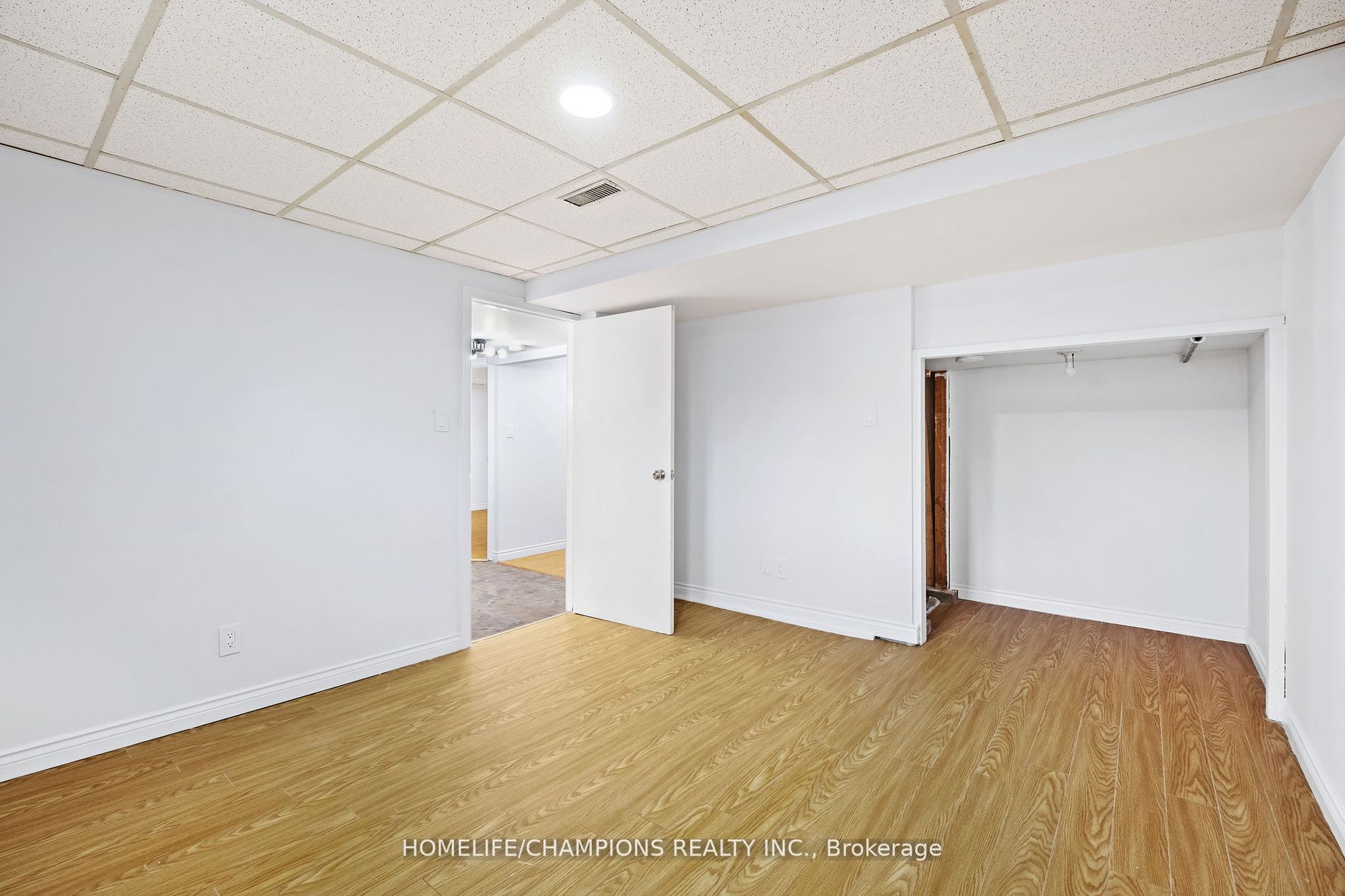15 Stonehenge Cres Property Photo 27