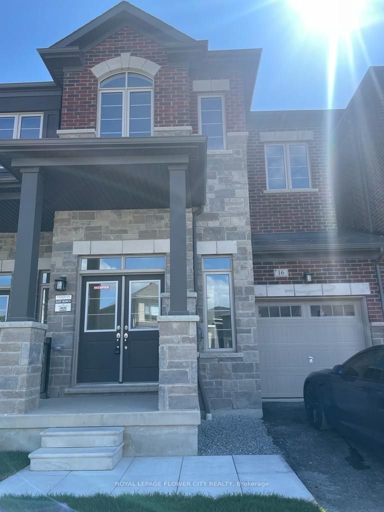 16 Sigford St Property Photo 1