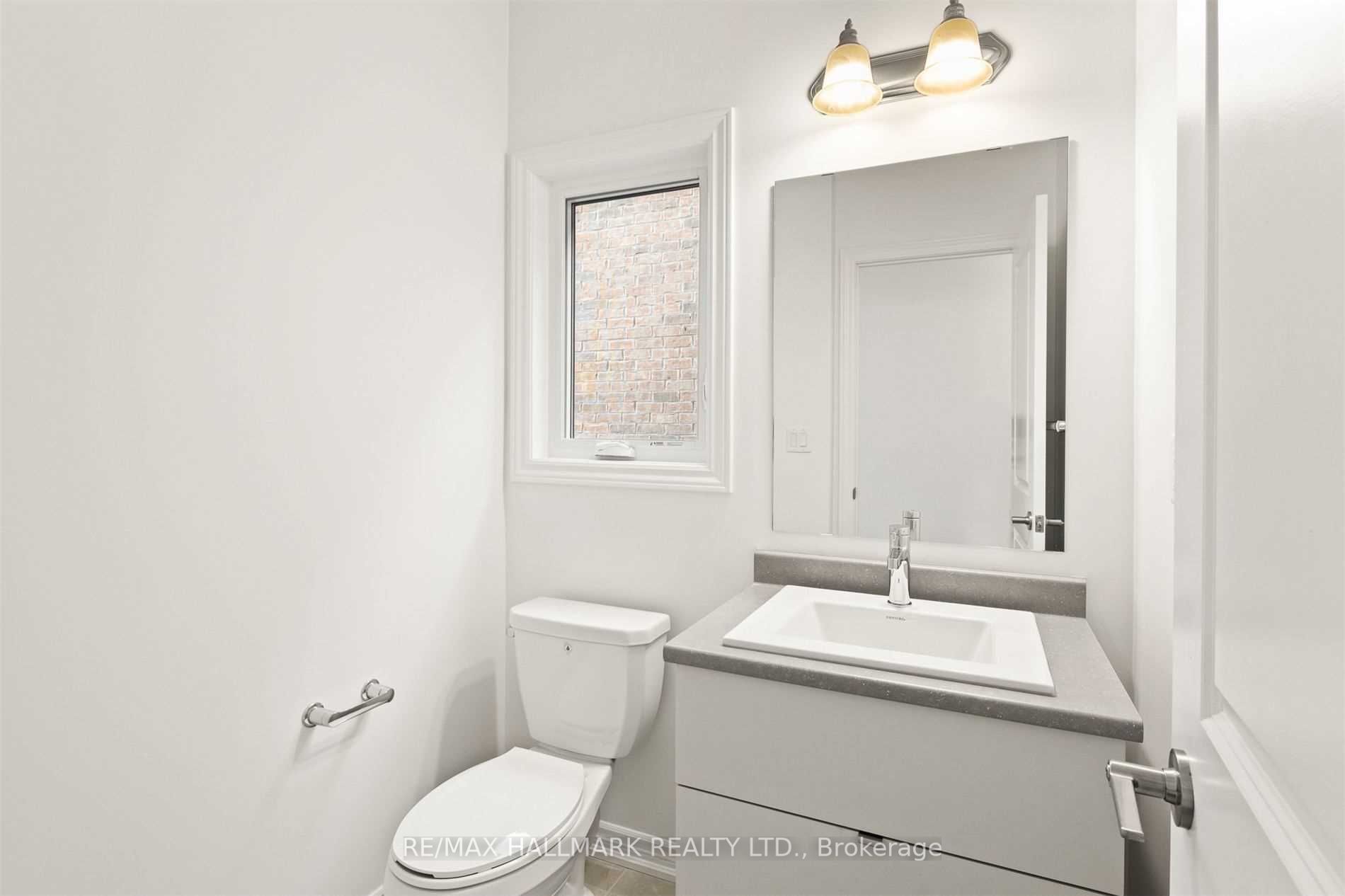 103 Laing Dr Property Photo 16