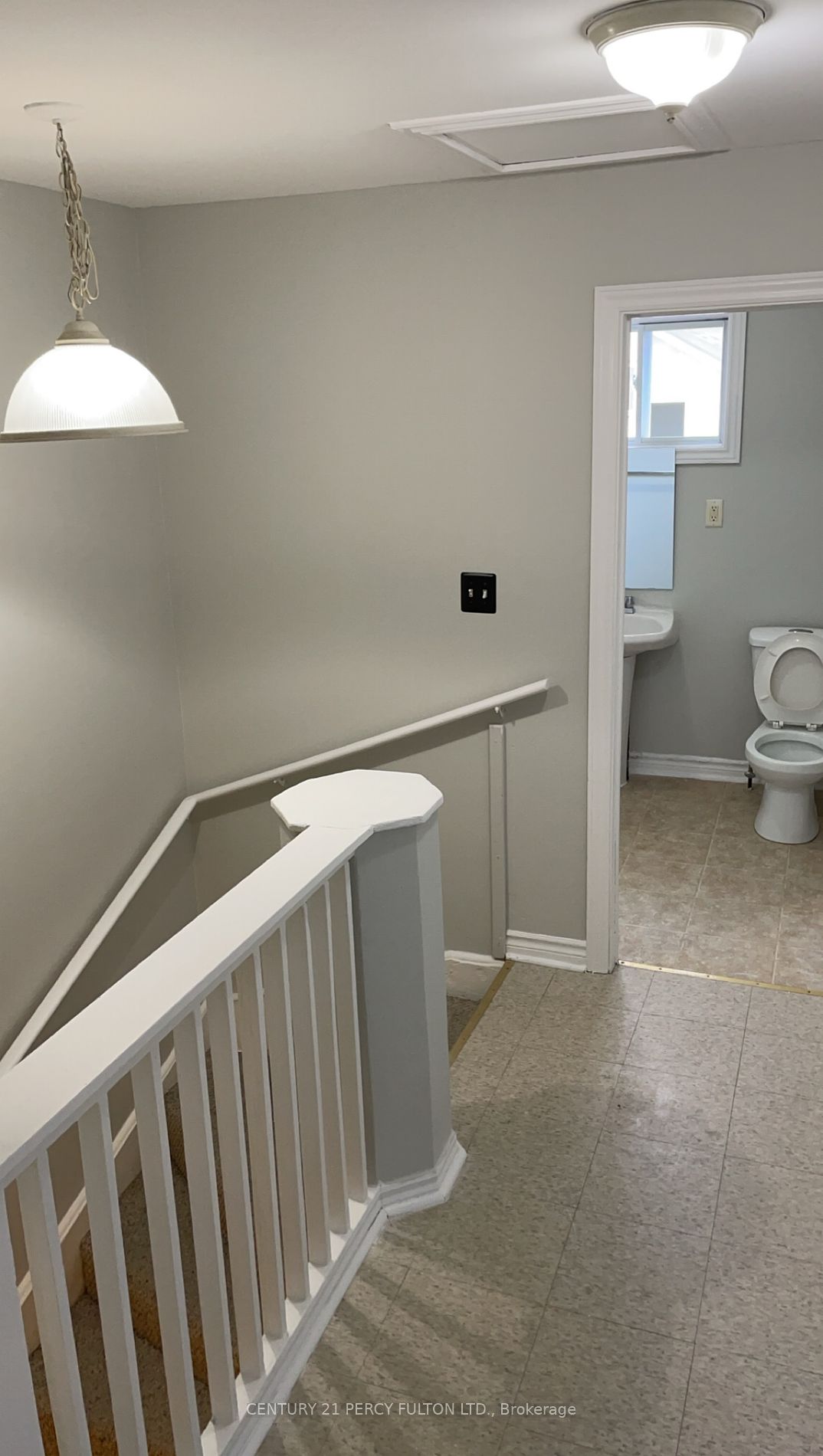 86 Brock St E Property Photo 1