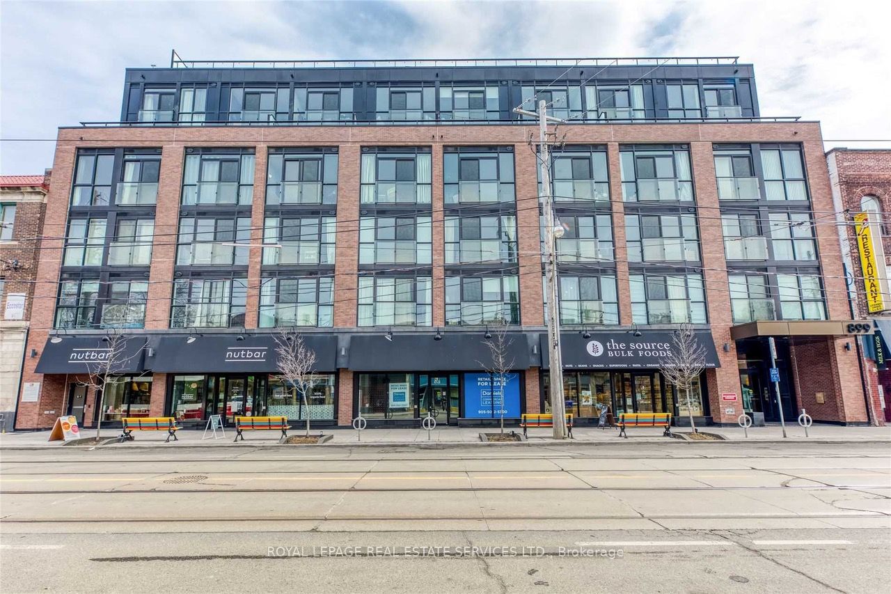 899 Queen St E 9 Property Photo 1