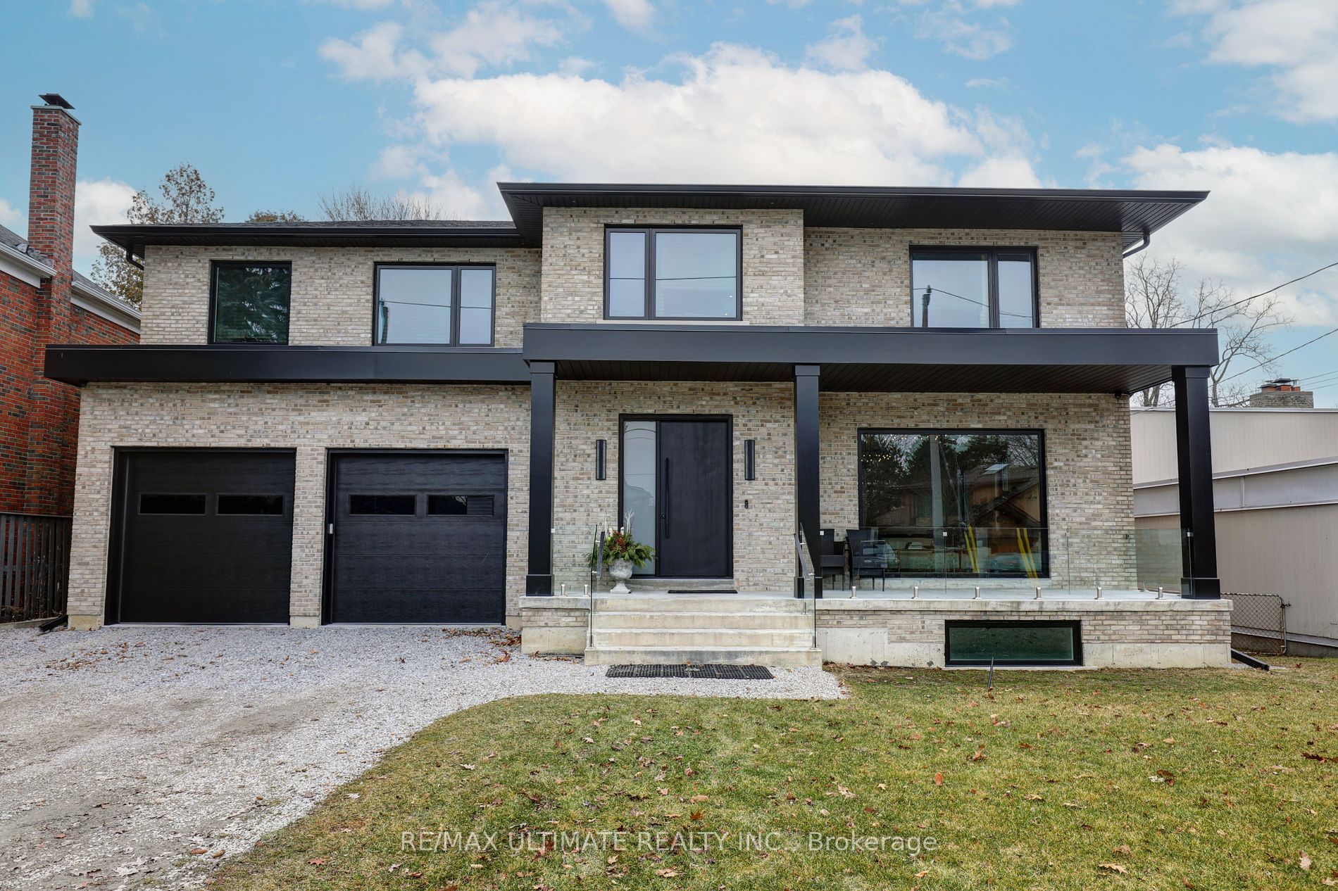 38 Barbara Cres Property Photo 1