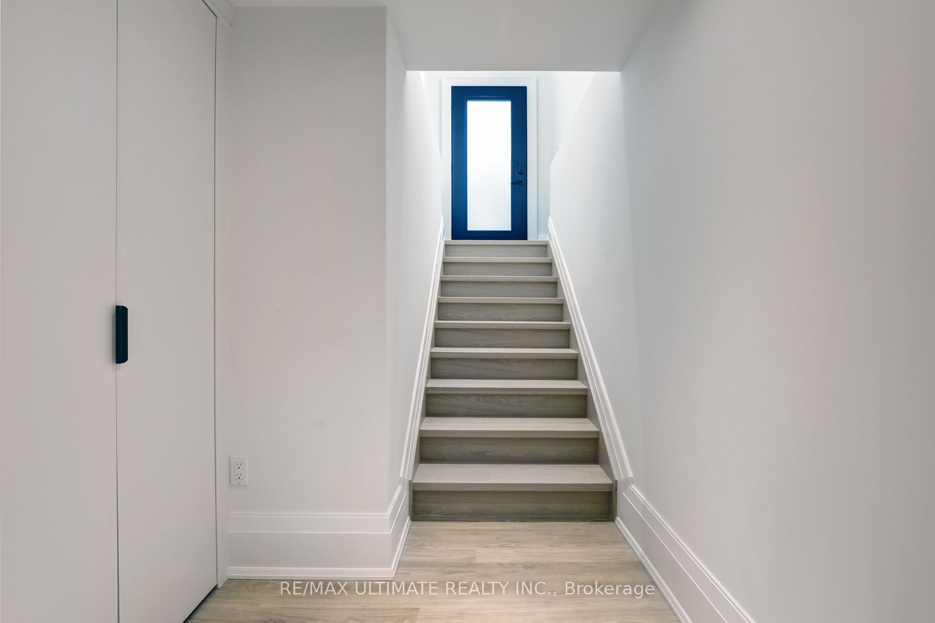 38 Barbara Cres Property Photo 17