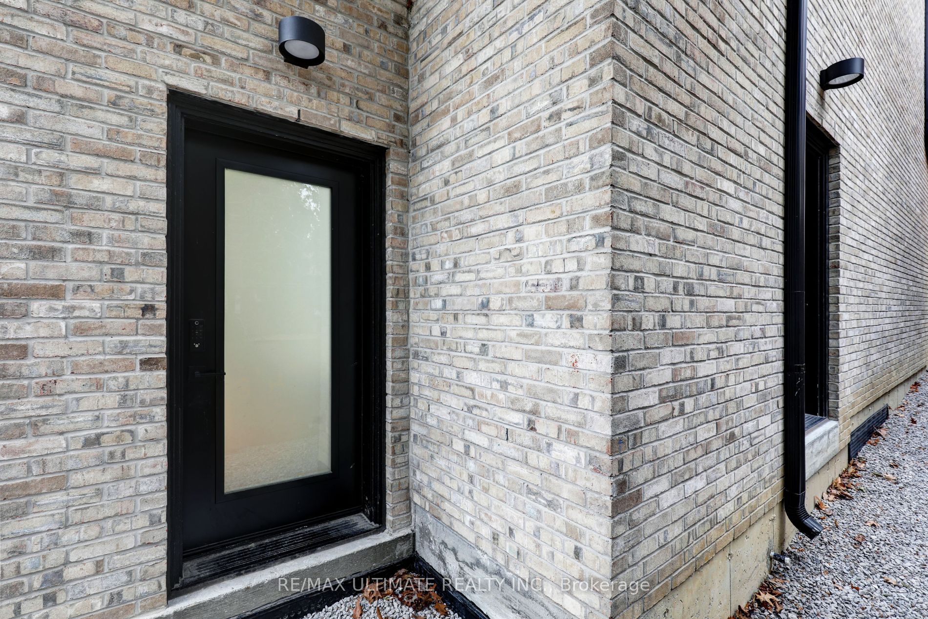 38 Barbara Cres Property Photo 19