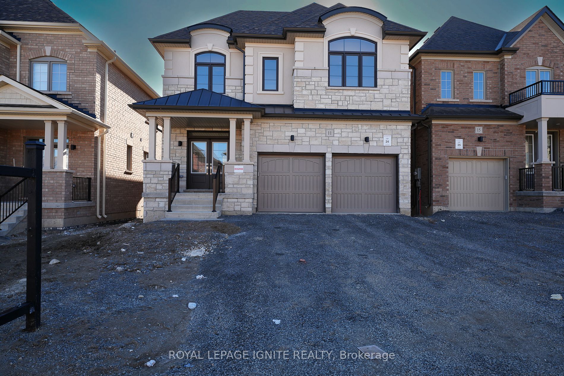 11 Ed Ewert Ave Property Photo 1