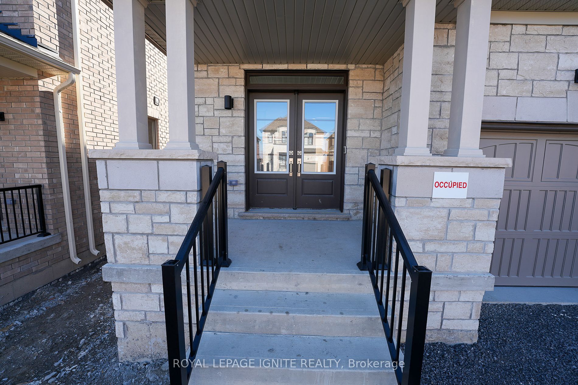 11 Ed Ewert Ave Property Photo 3