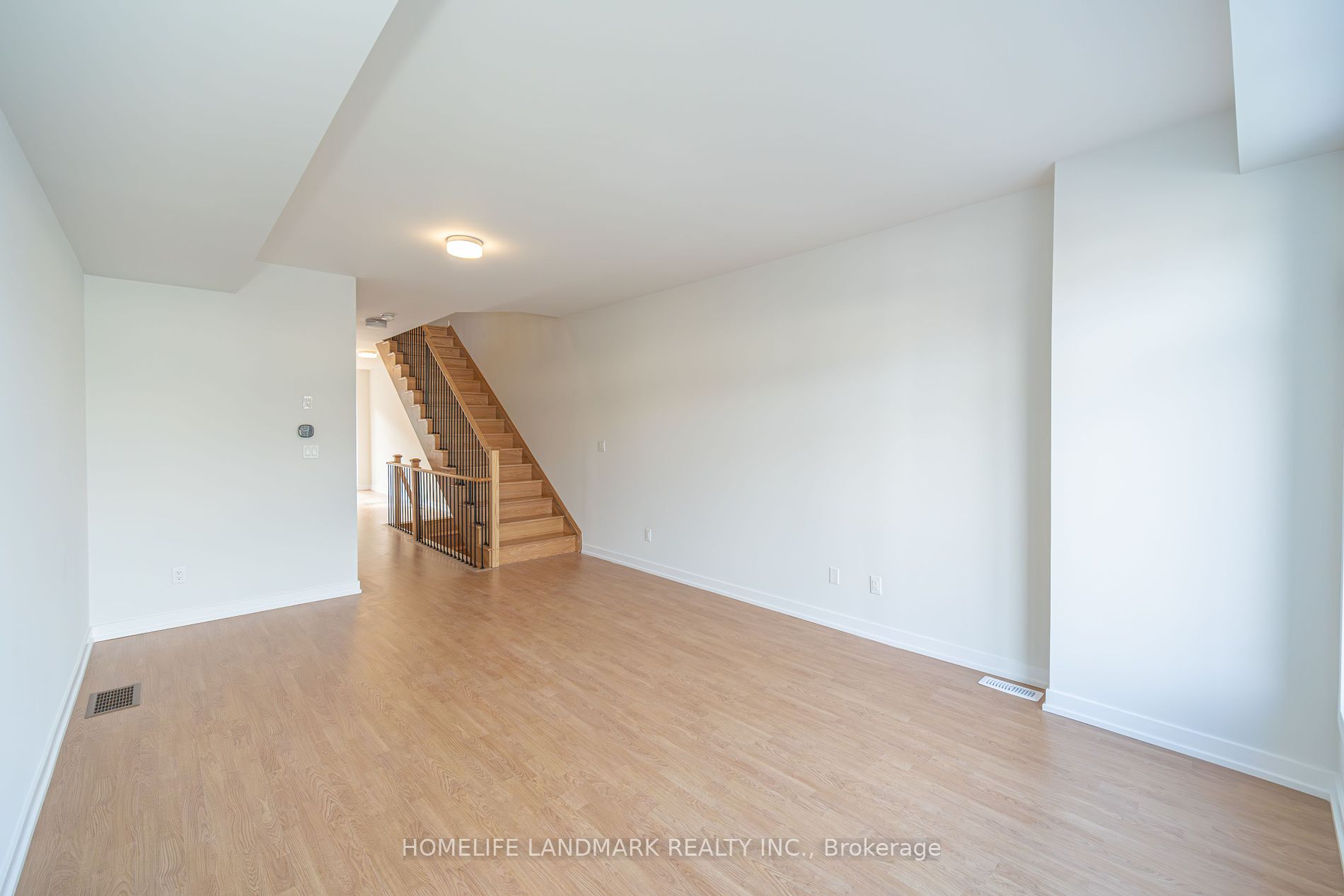 166 Brockley Dr Property Photo 7