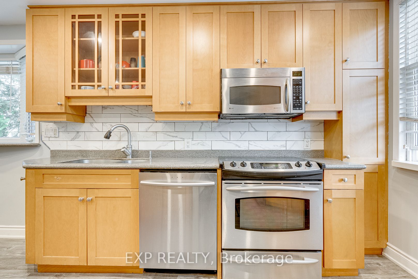 270 Conlin Rd E Property Photo 19