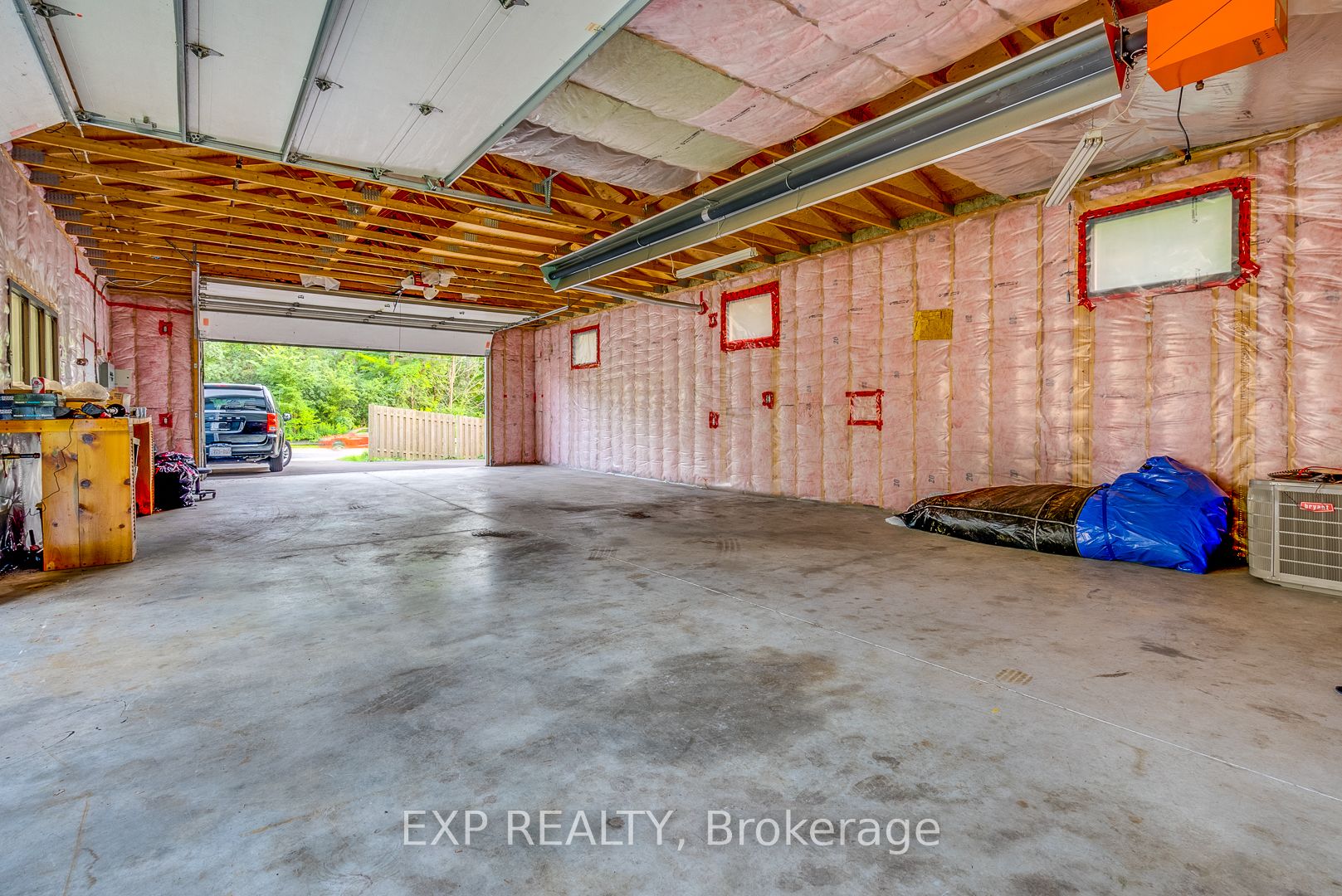 270 Conlin Rd E Property Photo 27