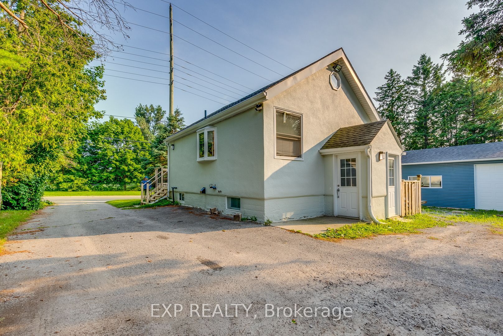 270 Conlin Rd E Property Photo 35