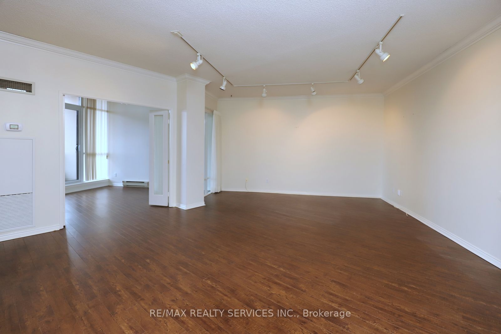 10 Guildwood Pkwy 12 Property Photo 12