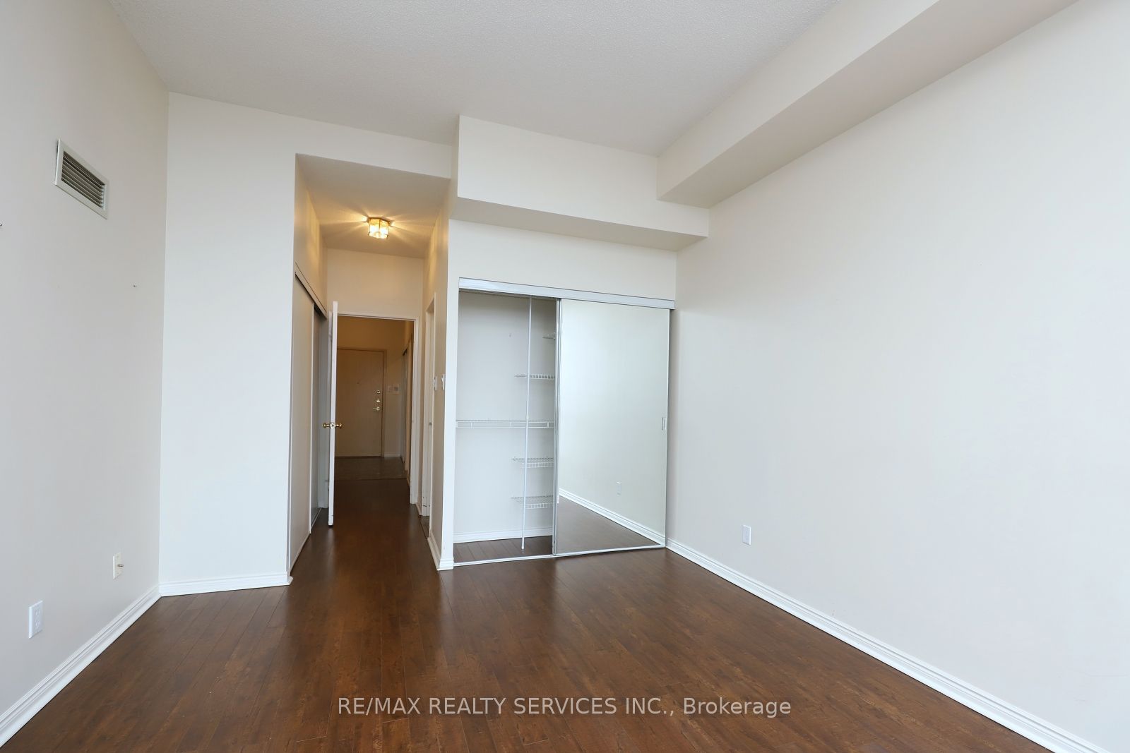 10 Guildwood Pkwy 12 Property Photo 23