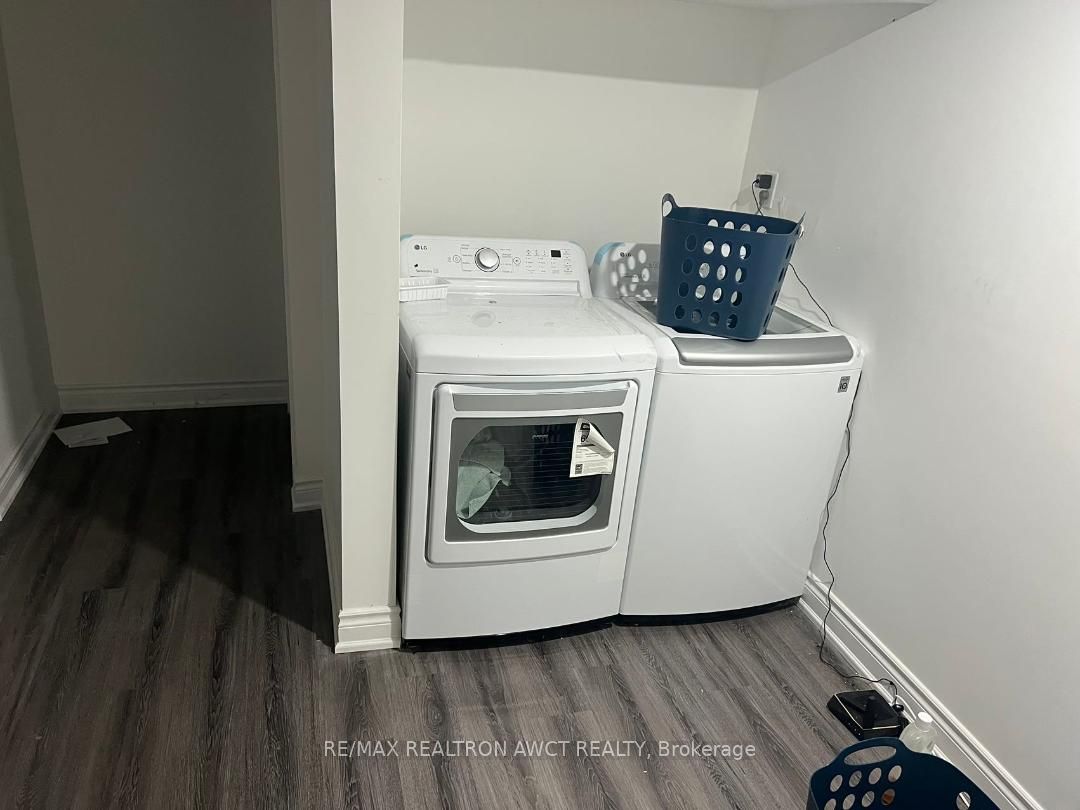 47 Minnacote Ave Property Photo 6