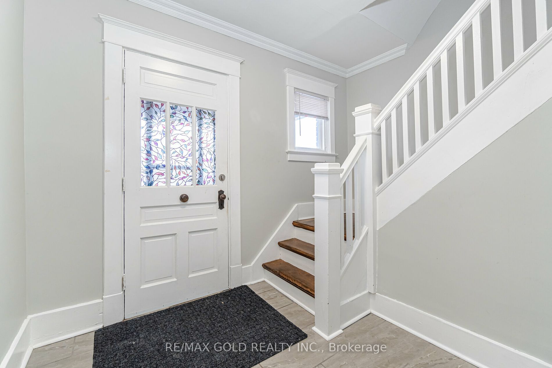 161 Adelaide Ave E Property Photo 5