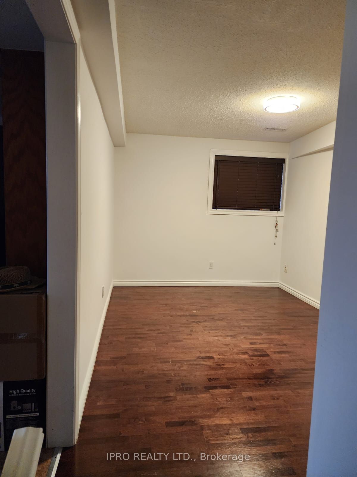 43 Cloverfield St Property Photo 6