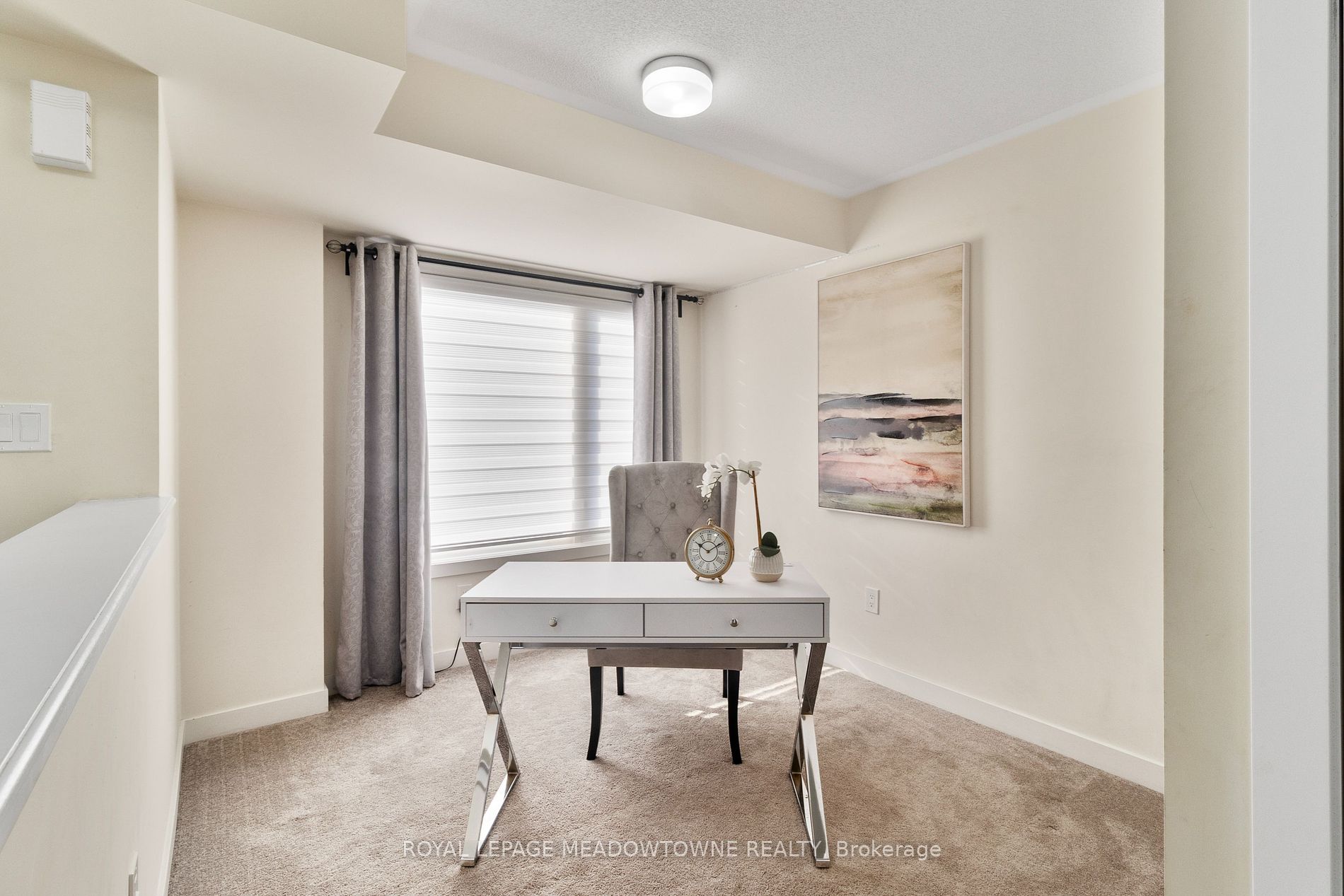 2662 Castlegate Crossing Property Photo 14