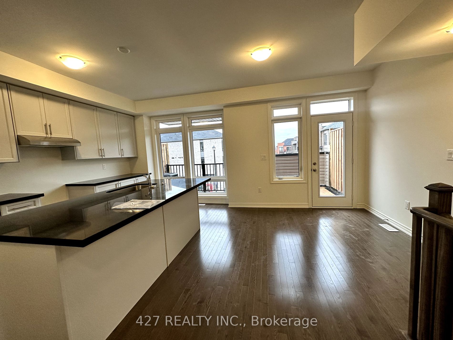 519 Danks Ridge Dr E Property Photo 10