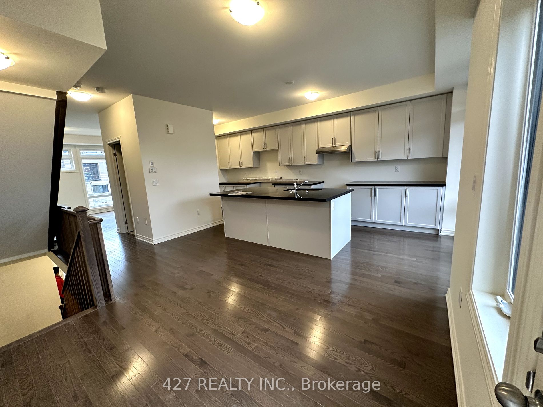 519 Danks Ridge Dr E Property Photo 11