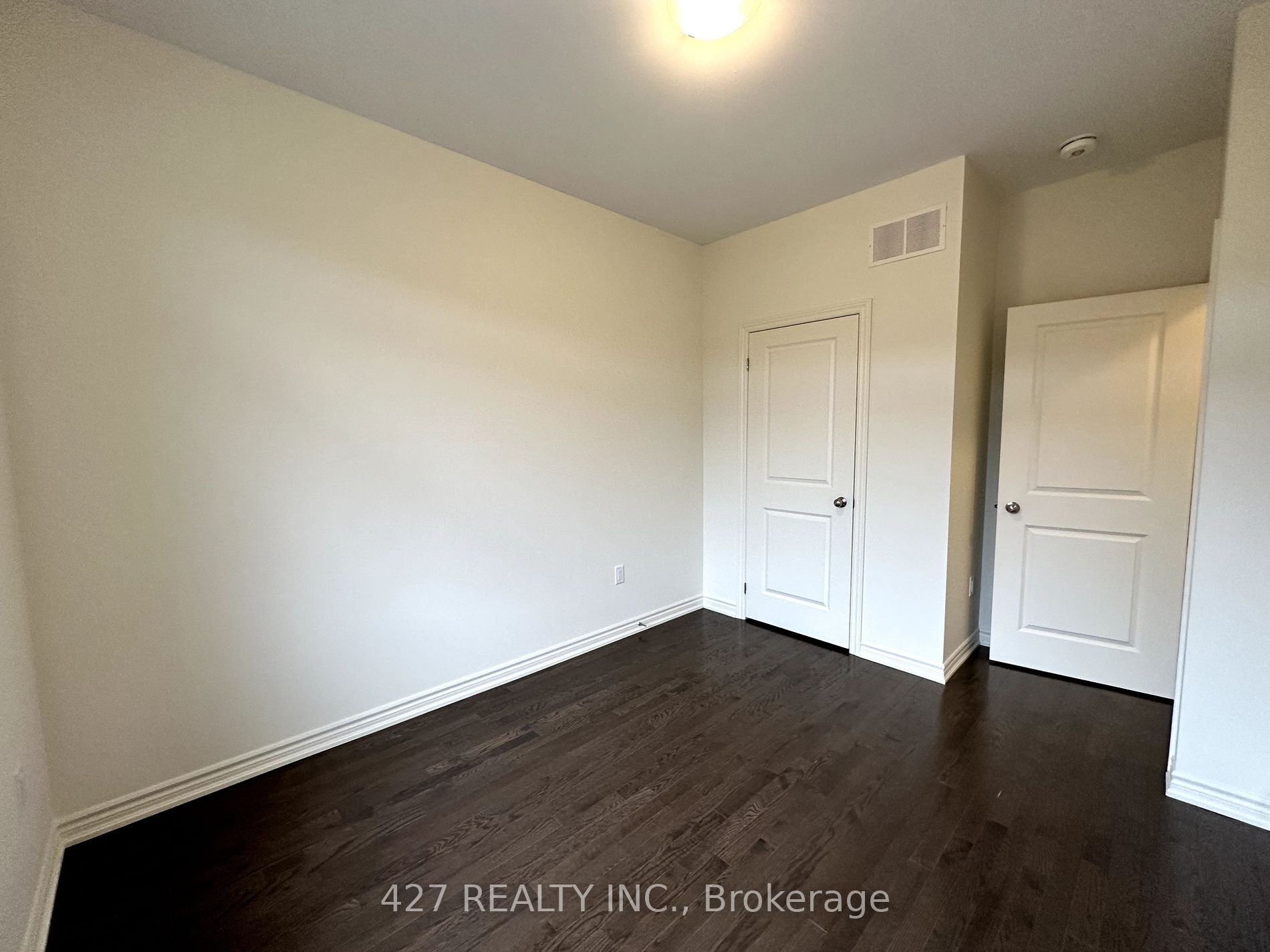 519 Danks Ridge Dr E Property Photo 15