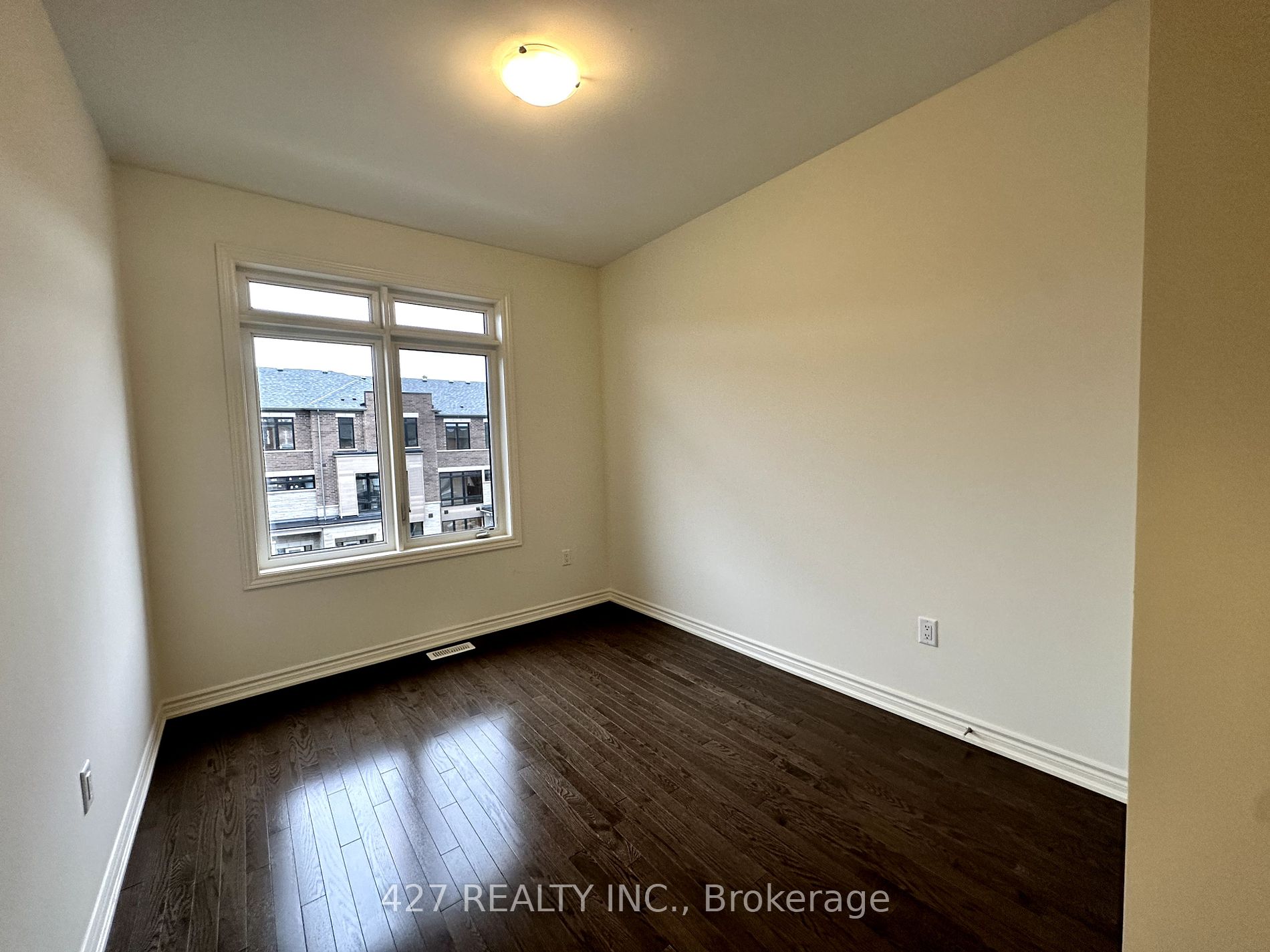 519 Danks Ridge Dr E Property Photo 16