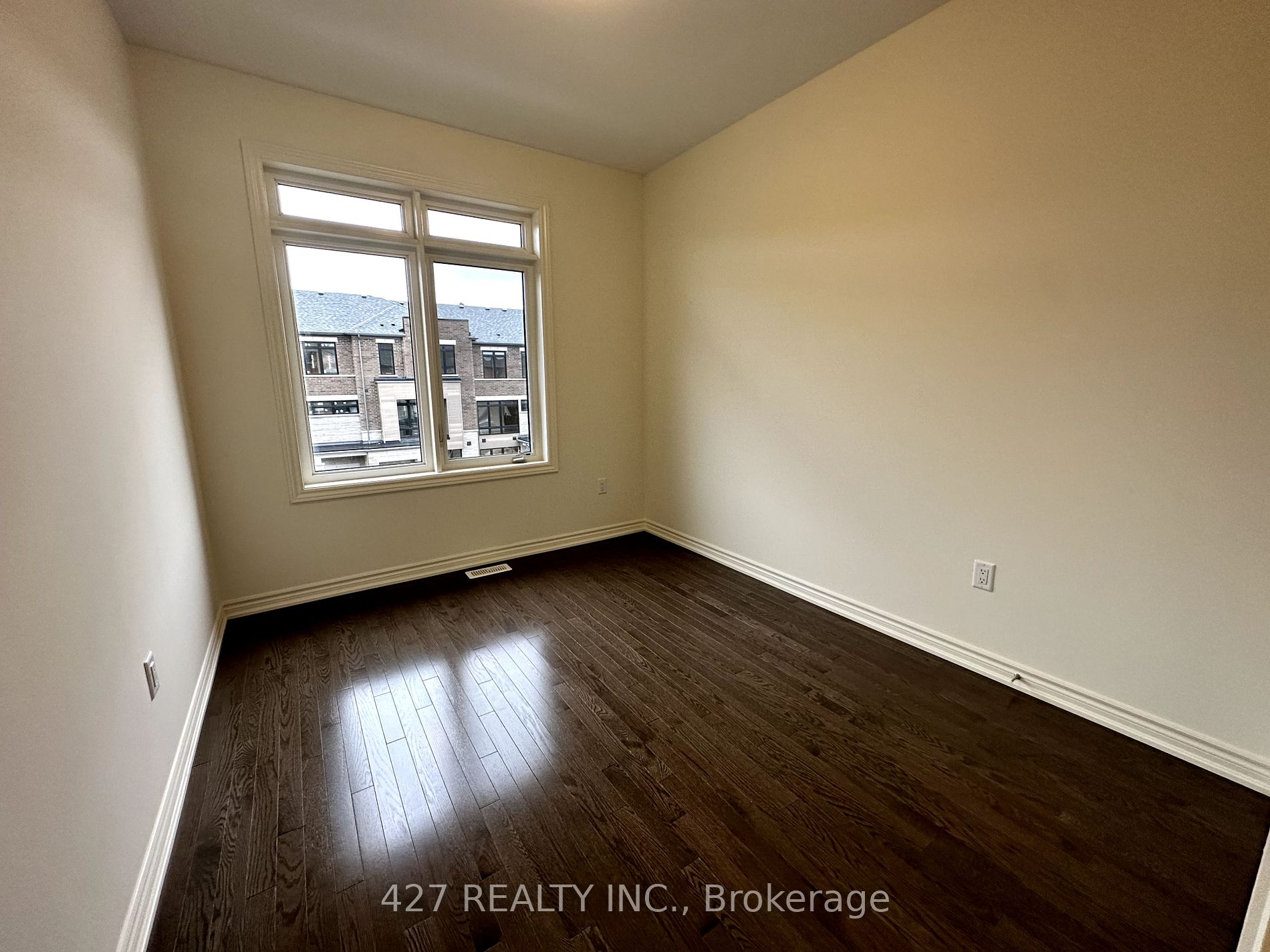 519 Danks Ridge Dr E Property Photo 17