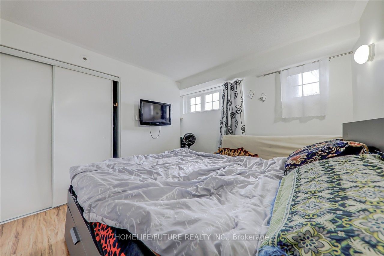 42 Pinery Tr 3 Property Photo 13