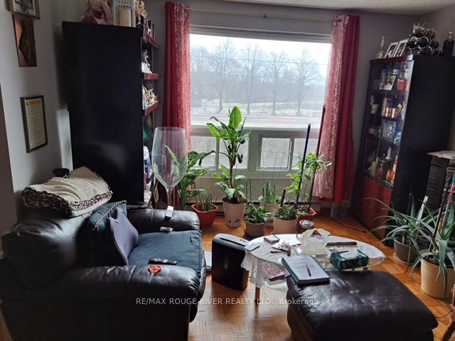 33 Celeste Dr 42 Property Photo 6