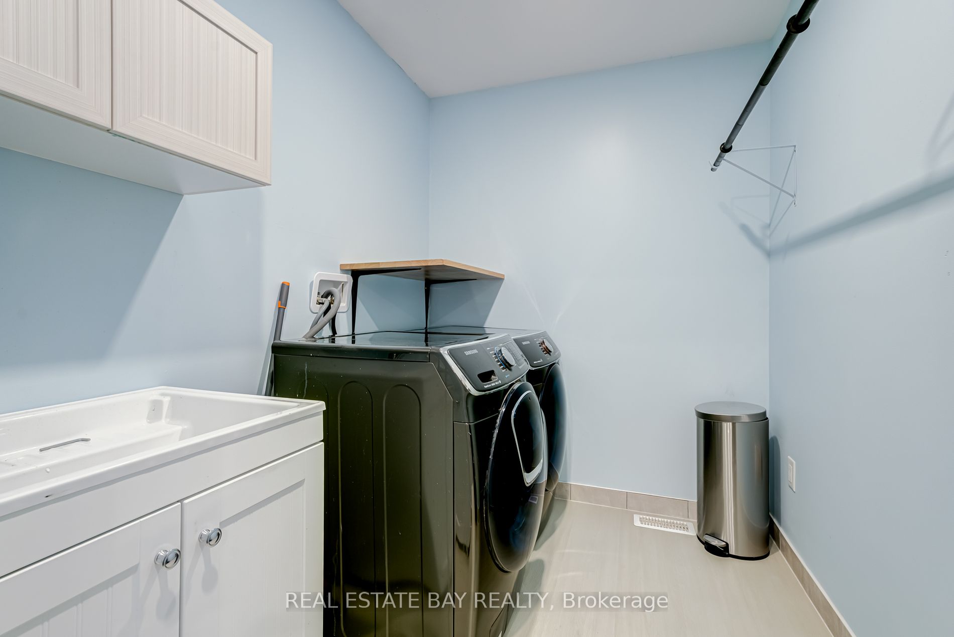 147 Yacht Dr Property Photo 29