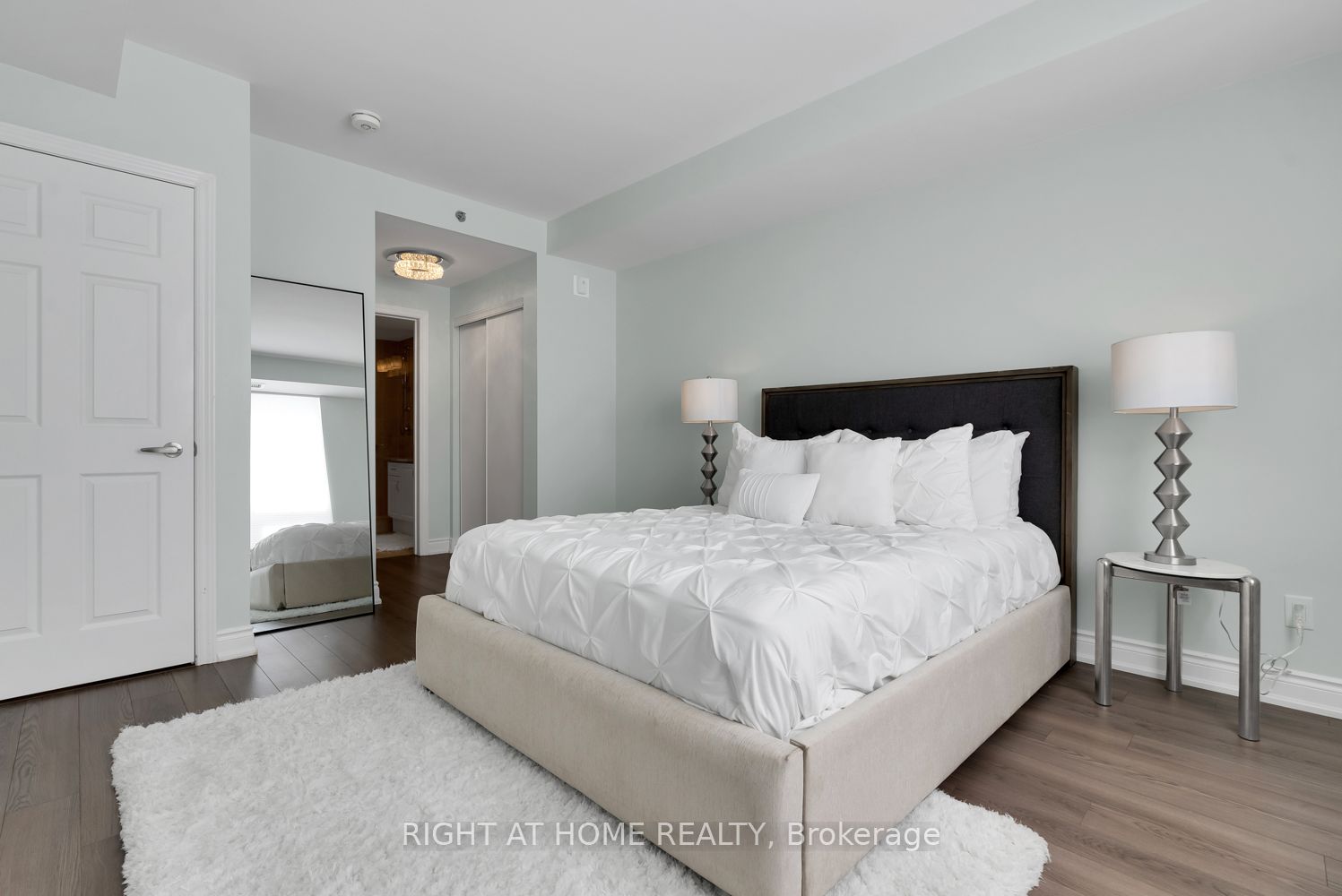 21 Brookhouse Dr 15 Property Photo 32