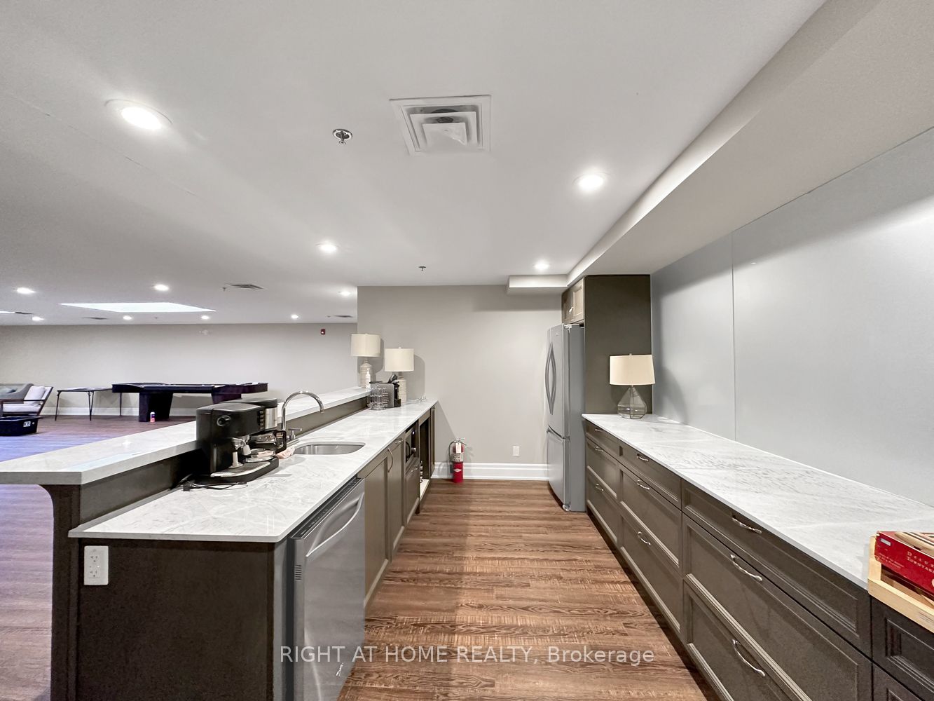 21 Brookhouse Dr 15 Property Photo 36
