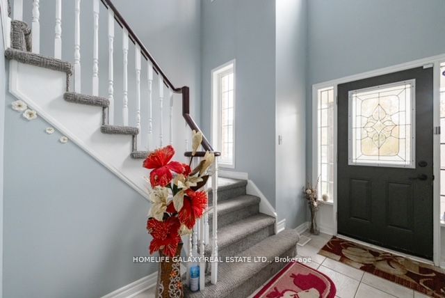 32 Dart Crt Property Photo 5