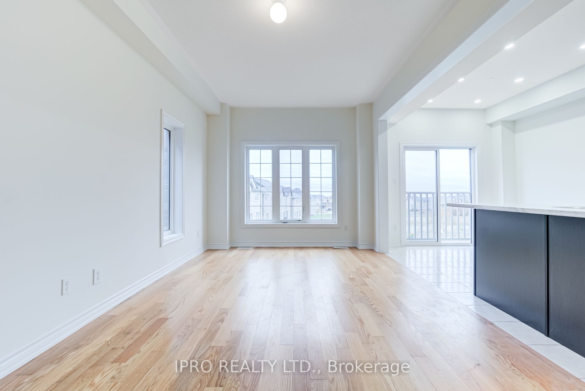 1113 Skyridge Blvd Property Photo 10