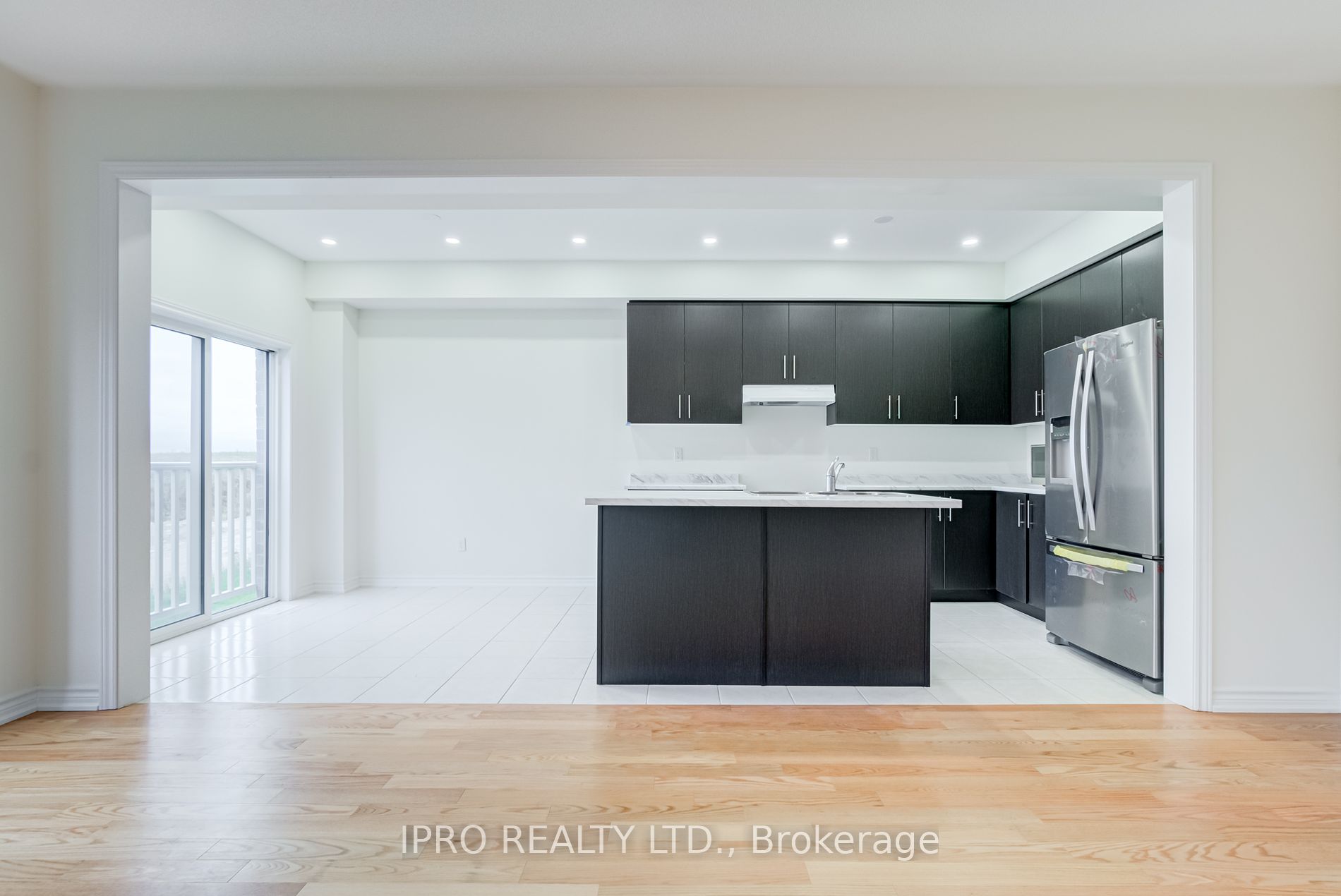 1113 Skyridge Blvd Property Photo 12