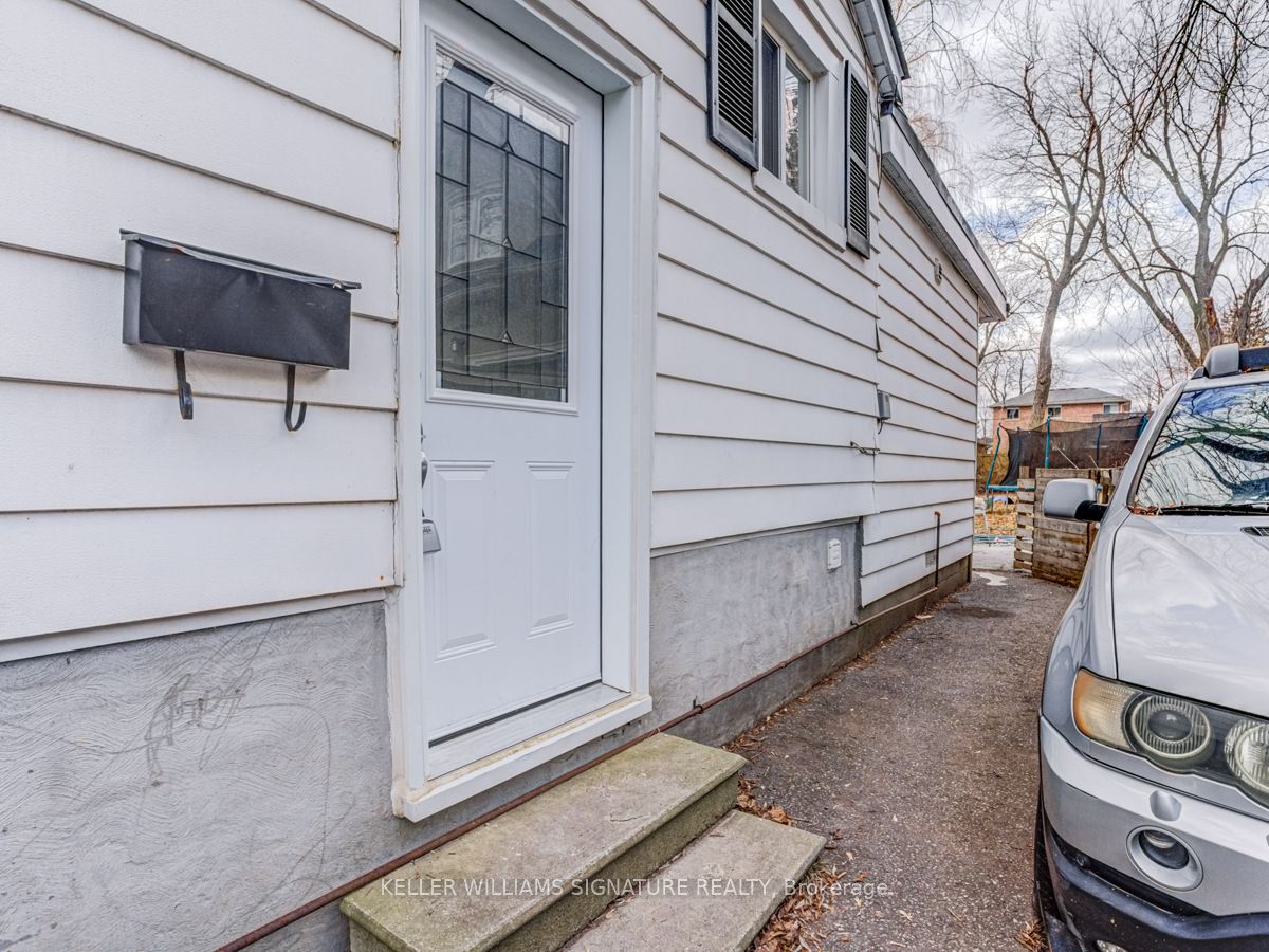 28 Atkinson Ave Property Photo 2