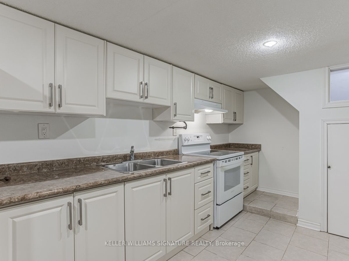 28 Atkinson Ave Property Photo 8