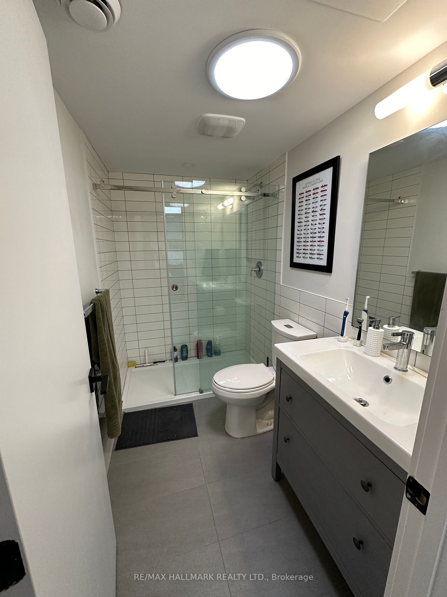 81 Gough Ave Property Photo 9