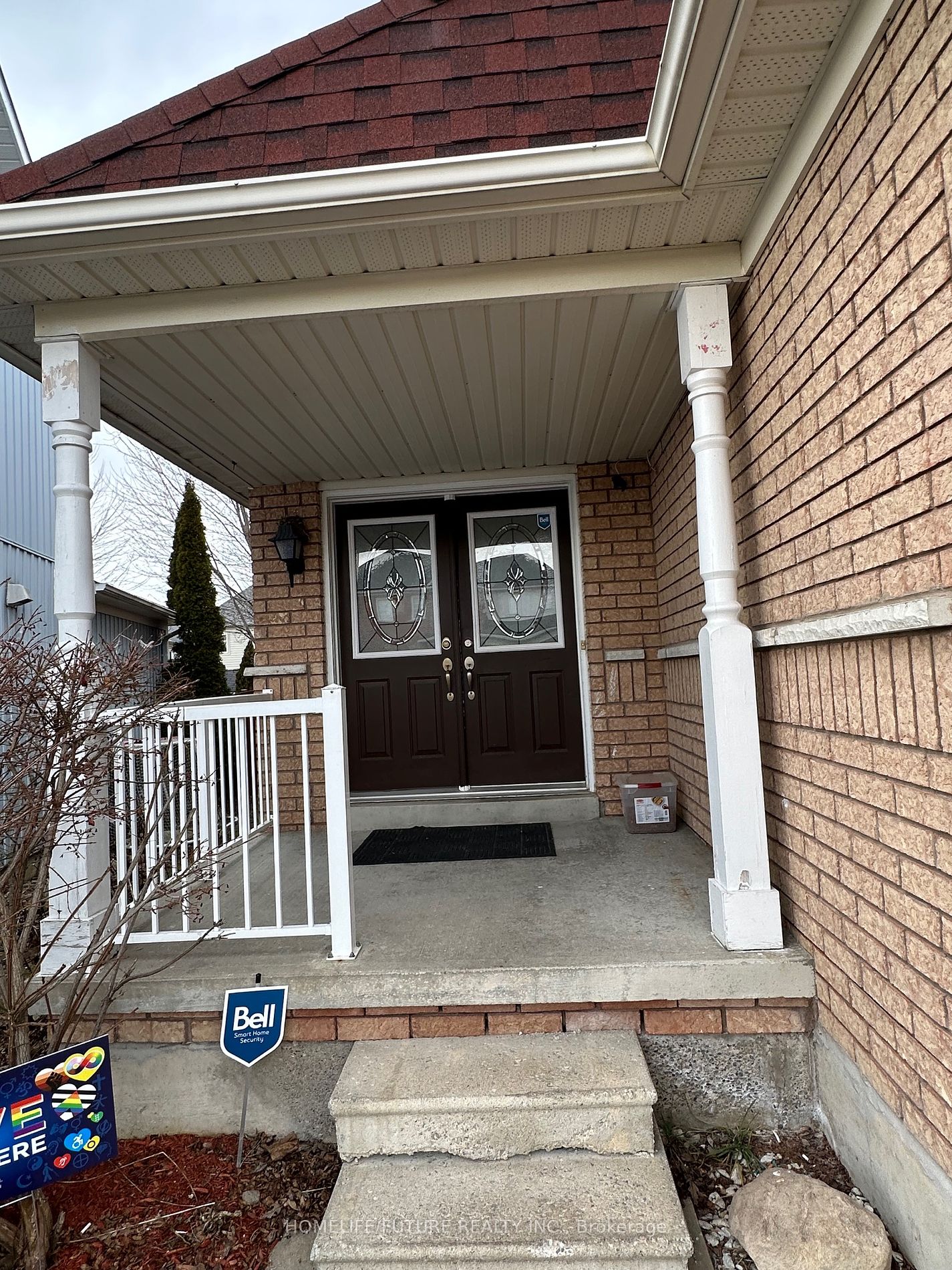 1066 Keswick Crt Property Photo 3