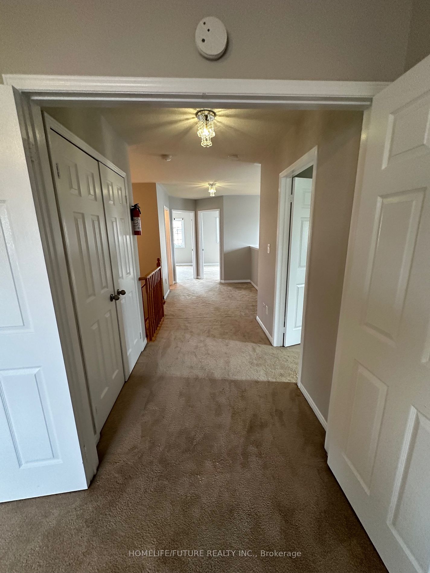 1066 Keswick Crt Property Photo 23