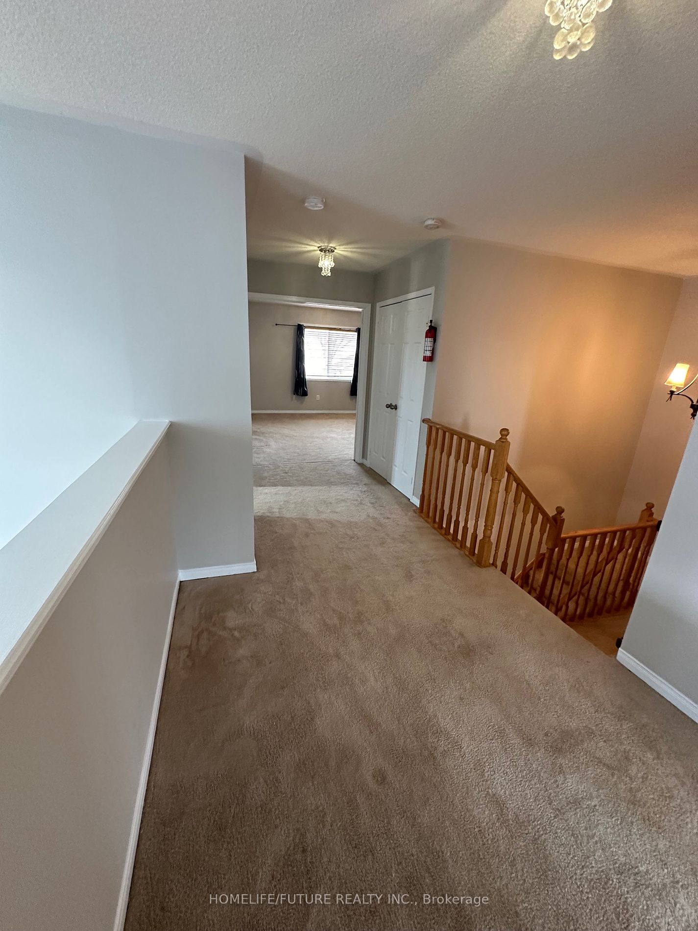 1066 Keswick Crt Property Photo 24