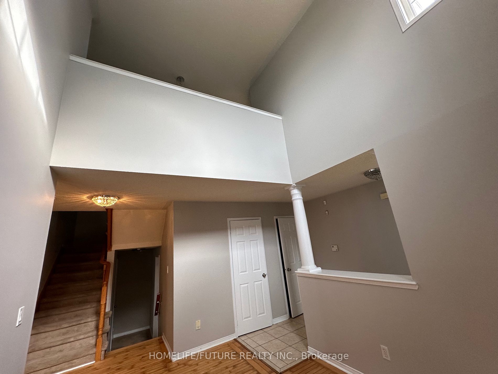 1066 Keswick Crt Property Photo 25