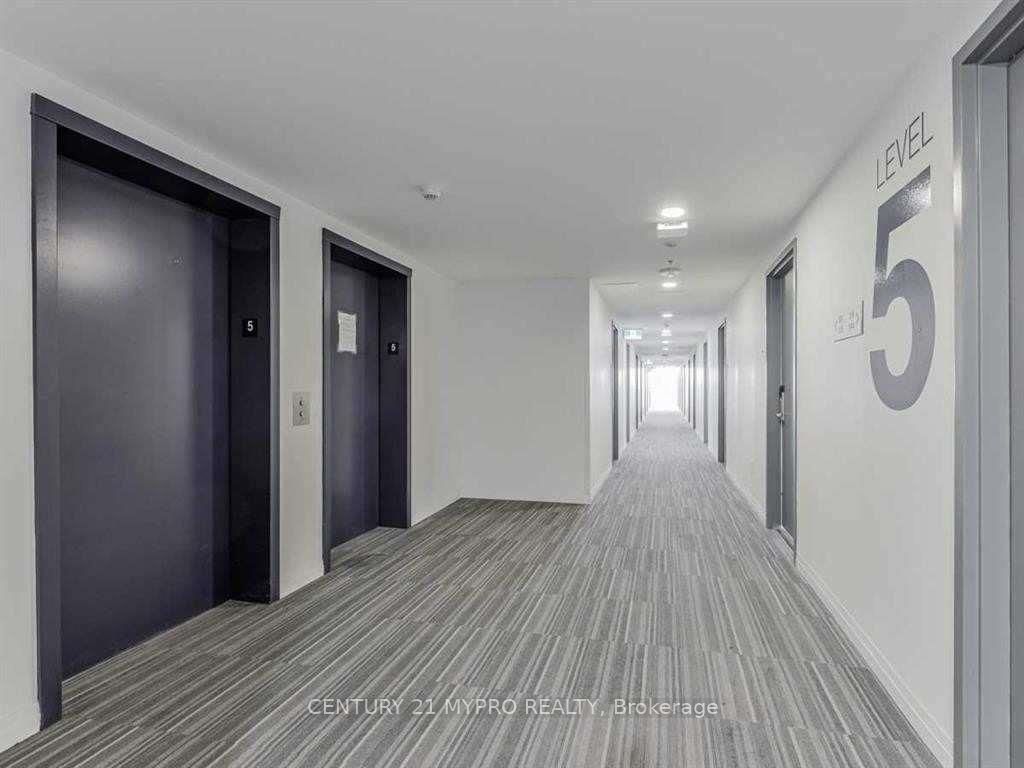 1900 Simcoe St N 38 Property Photo 3