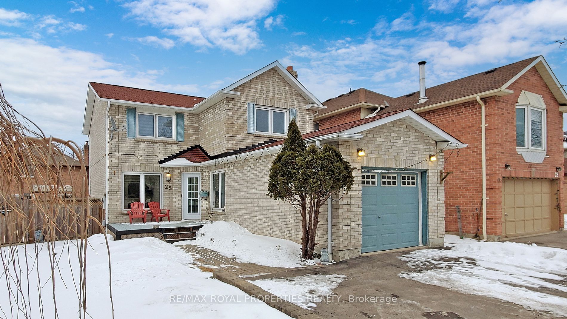 25 Deverill Cres Property Photo 2