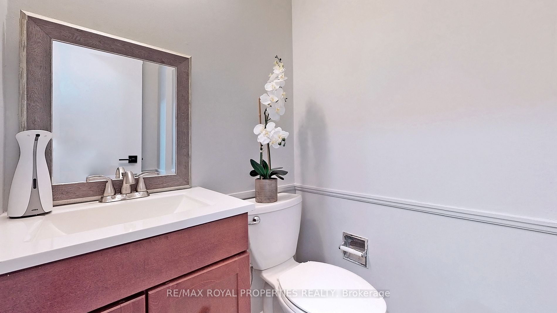 25 Deverill Cres Property Photo 17