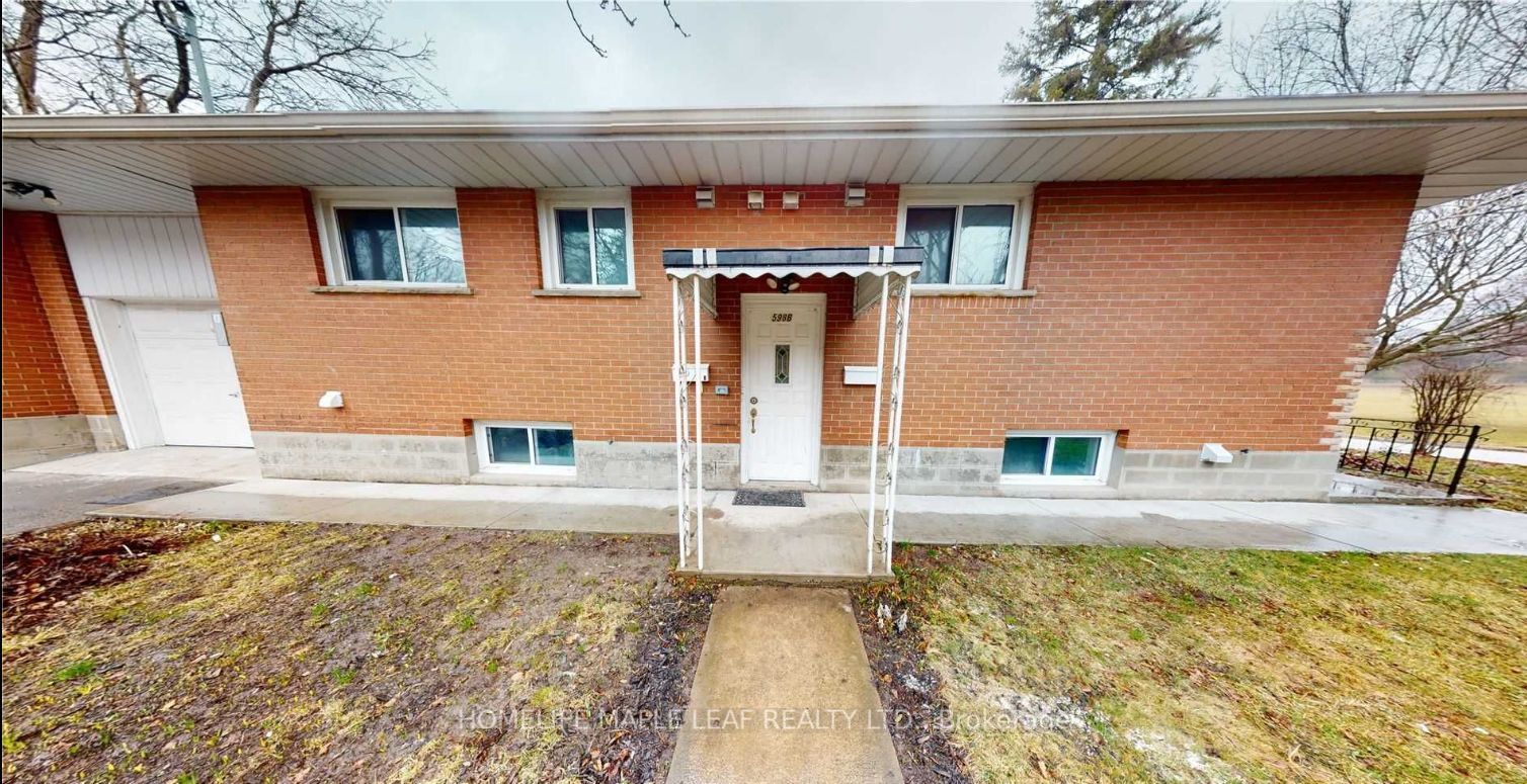 598 Montgomery St Property Photo 1