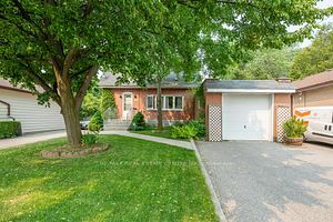 80 Vanbrugh Ave Property Photo 2