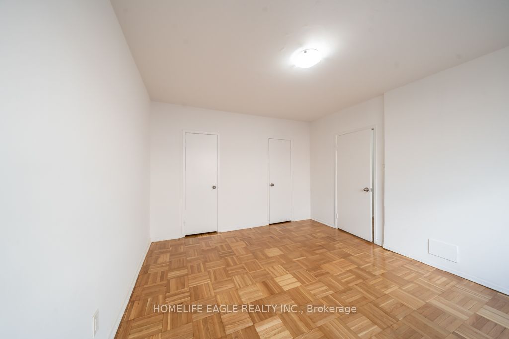 156 Kingston Rd 210 Property Photo 7