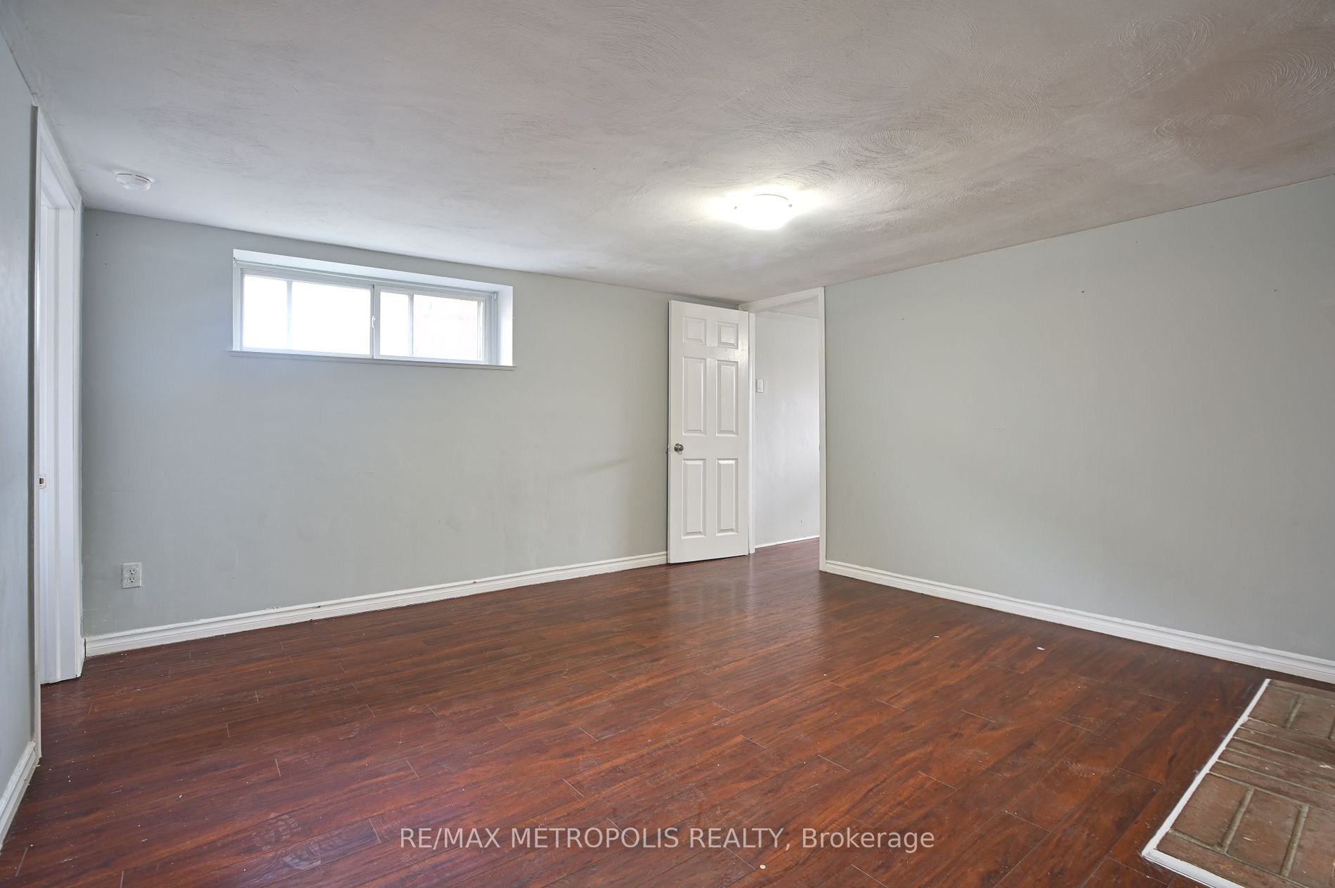 17 Dobbin Rd Property Photo 4