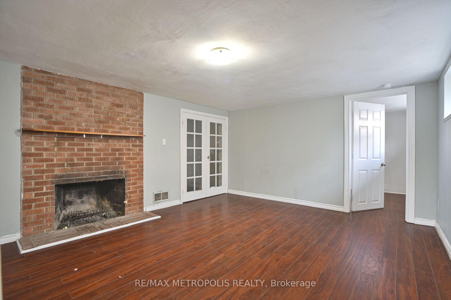 17 Dobbin Rd Property Photo 6
