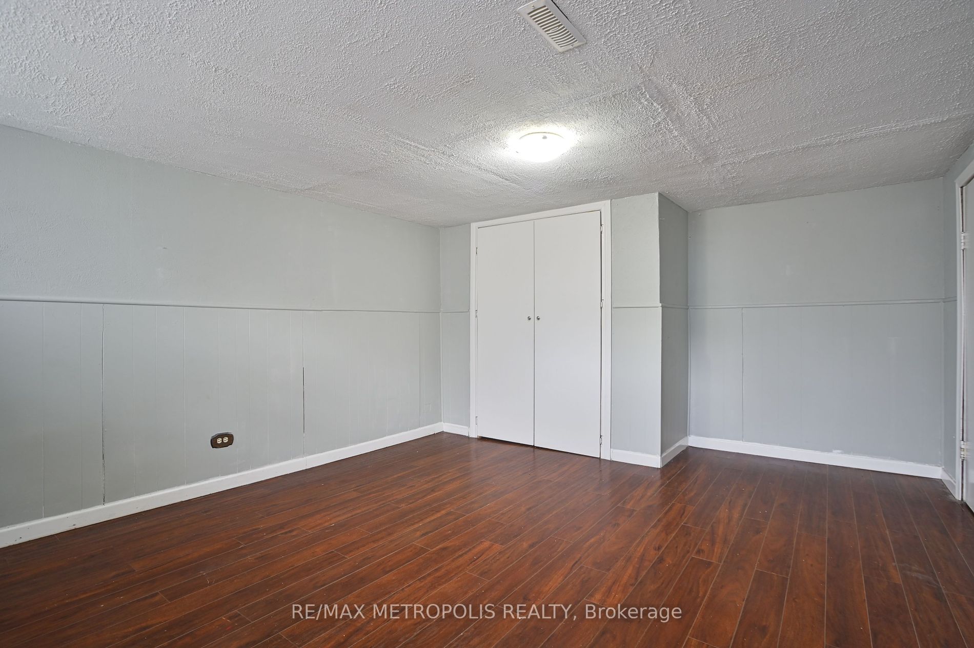 17 Dobbin Rd Property Photo 13