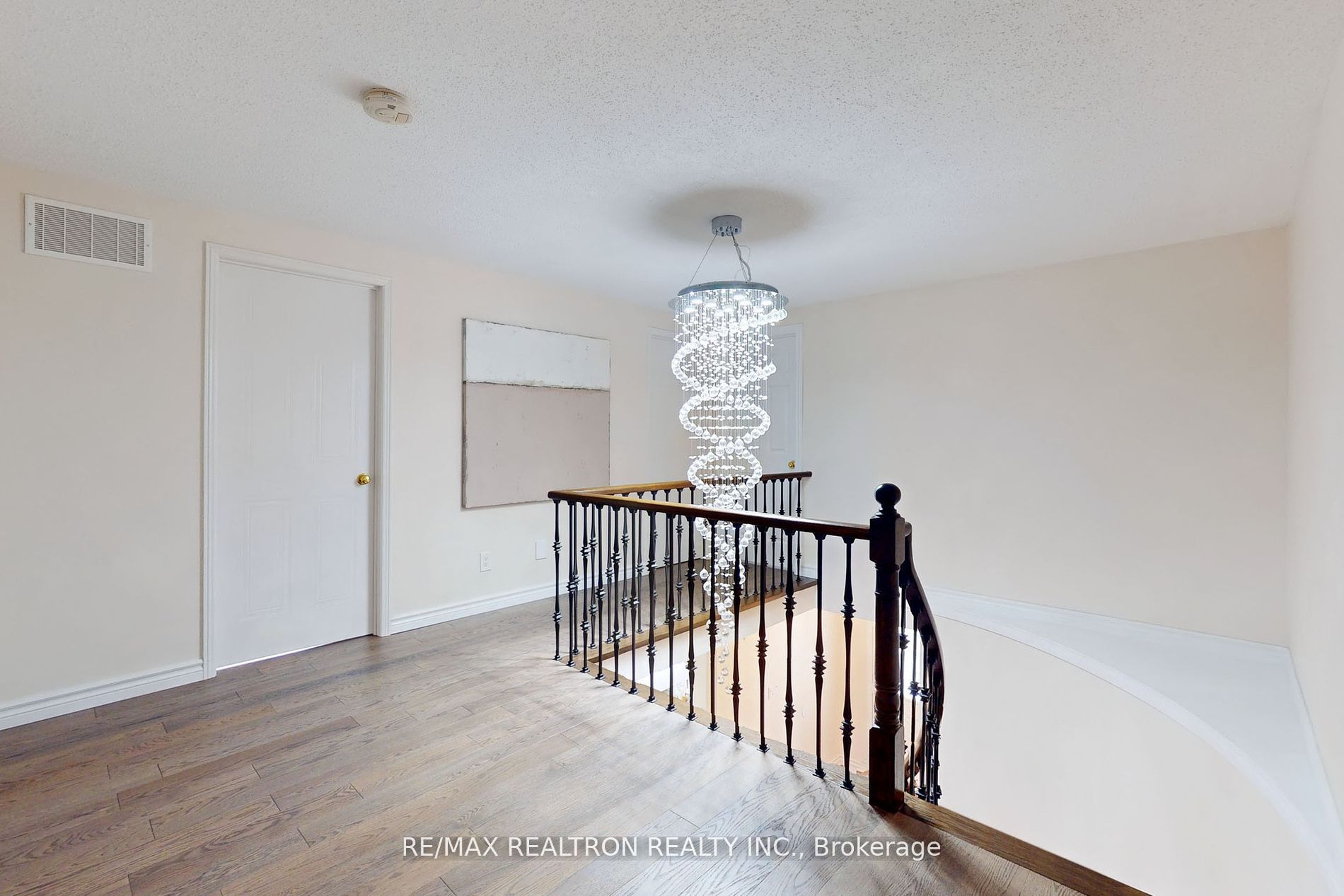 22 Love Cres Property Photo 19